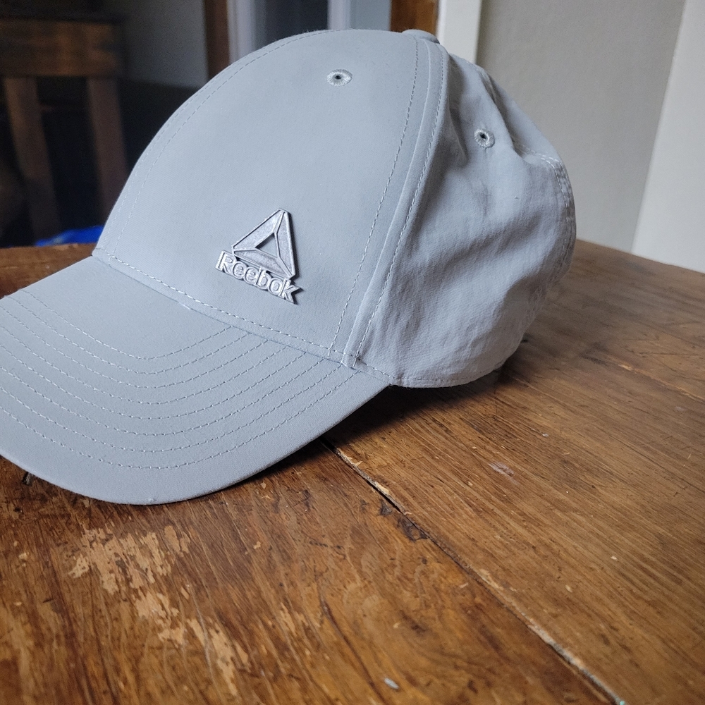 Womens reebok ball cap